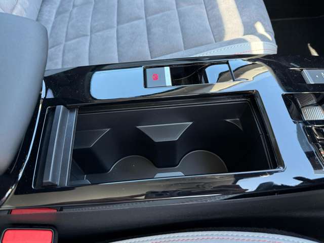 シトロエン Ｃ４ マックス　ハイブリッド R7年 (東北) 99