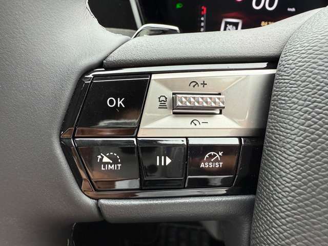 シトロエン ＤＳ４ エトワール ブルーＨＤＩ ディーゼルターボ R7年 (東北) 99