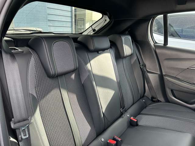 プジョー ｅ−２０８ ＧＴ R6年 (東北) 99