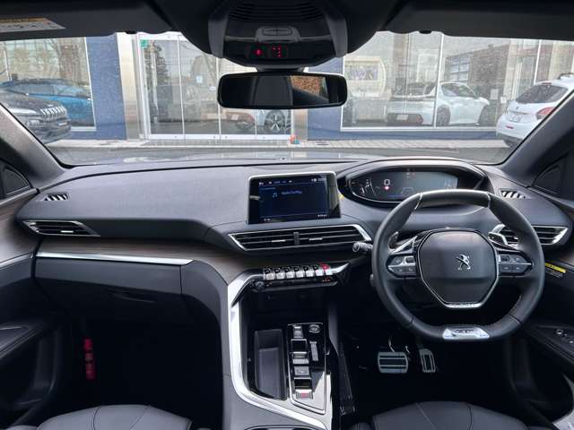 プジョー ３００８ ＧＴ　エグゼクティブエディション R6年 (東北) 99