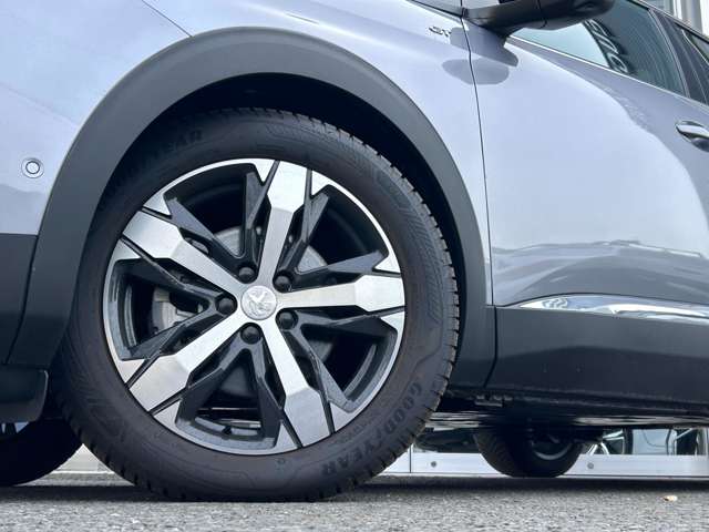 プジョー ３００８ ＧＴ　エグゼクティブエディション R6年 (東北) 99