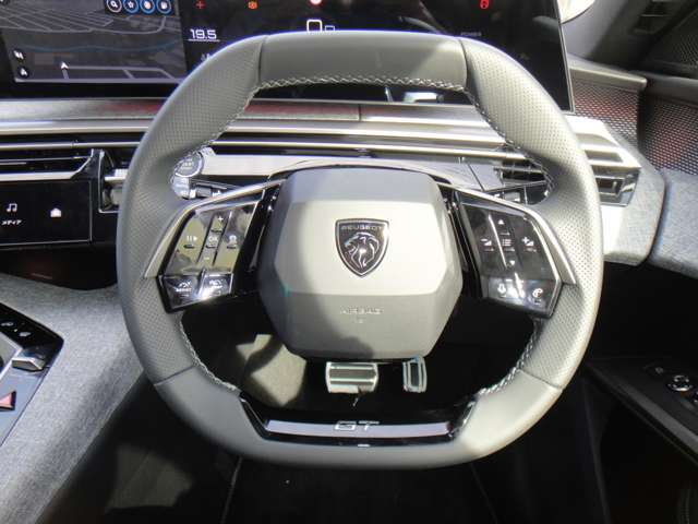 プジョー ３００８ ＧＴ アルカンタラパッケージ ハイブリッド R7年 (東北) 99