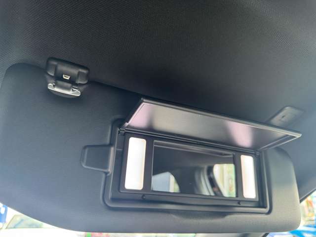 プジョー ＳＵＶ ２００８ ＧＴ ブルーＨＤＩ ディーゼルターボ R7年 (東北) 99