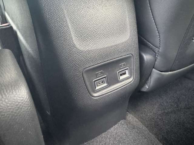 プジョー ＳＵＶ ２００８ ＧＴ ブルーＨＤＩ ディーゼルターボ R7年 (東北) 99