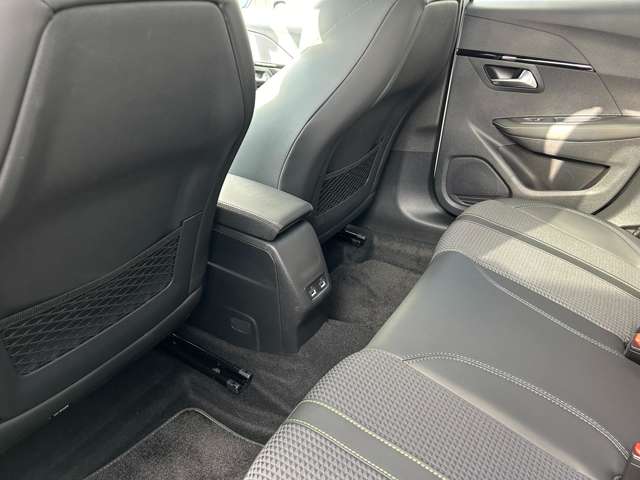 プジョー ｅ−２０８ ＧＴ R6年 (東北) 99