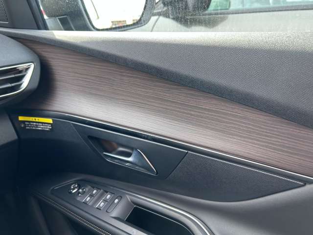 プジョー ３００８ ＧＴ　エグゼクティブエディション R6年 (東北) 99