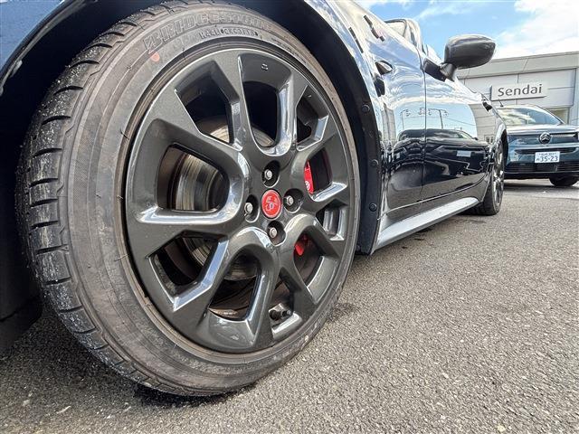 アバルト １２４　スパイダー １．４ H30年 (東北) 99