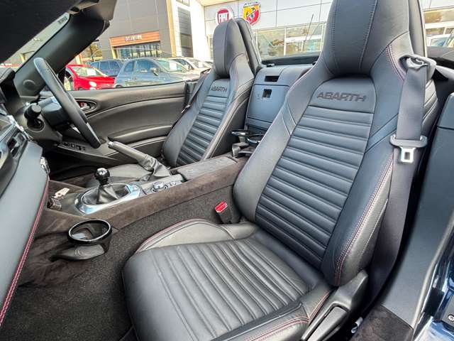 アバルト １２４　スパイダー １．４ H30年 (東北) 99