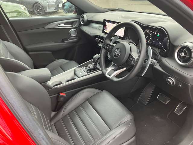 アルファロメオ トナーレ ハイブリッド ヴェローチェ R5年 (東北) 99