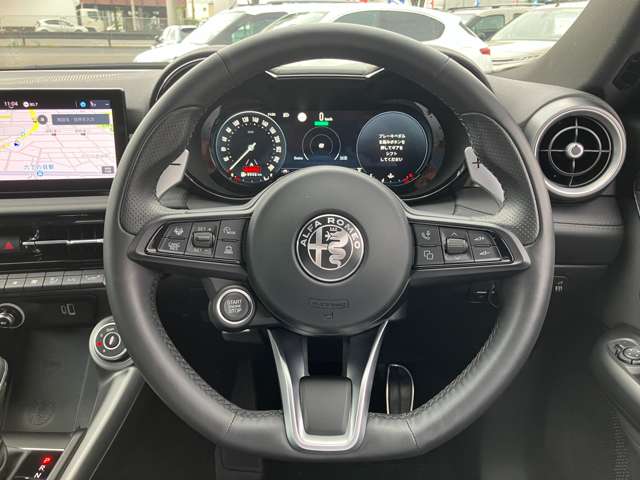 アルファロメオ トナーレ ハイブリッド ヴェローチェ R5年 (東北) 99