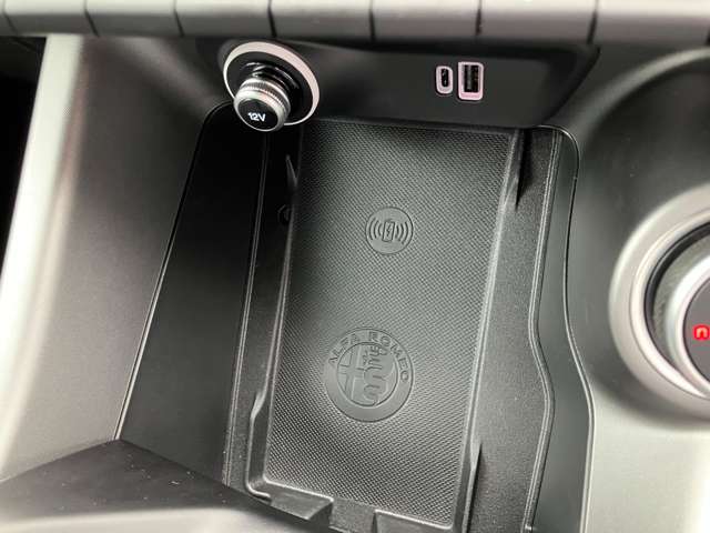 アルファロメオ トナーレ ハイブリッド ヴェローチェ R5年 (東北) 99