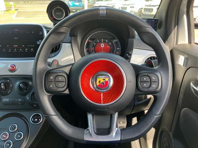 アバルト ５９５ １．４ R2年 (東北) 99