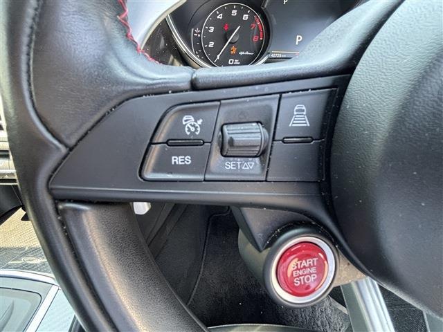 アルファロメオ ジュリア クアドリフォリオ　アルジェント H30年 (東北) 99