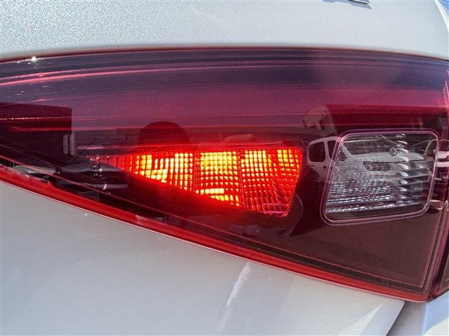 アルファロメオ ジュリア クアドリフォリオ　アルジェント H30年 (東北) 99