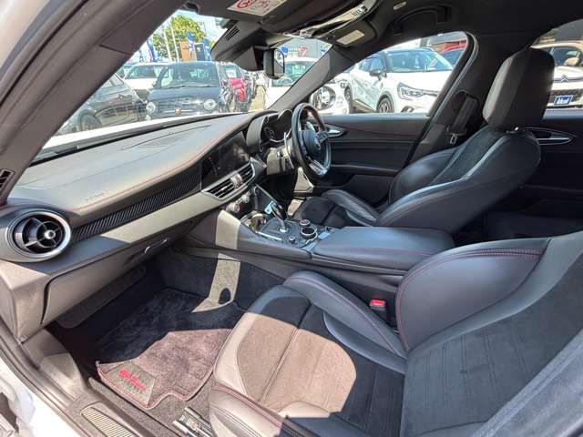 アルファロメオ ジュリア クアドリフォリオ　アルジェント H30年 (東北) 99