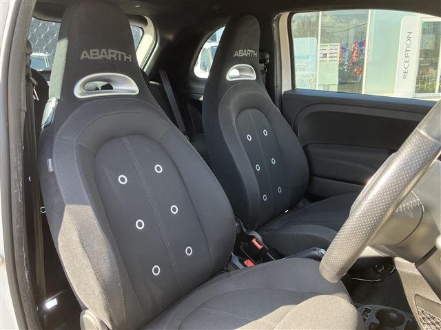 アバルト ５９５ １．４ H30年 (東北) 99