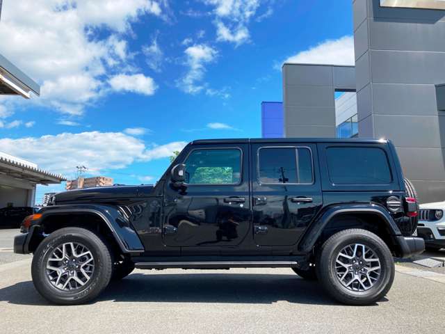 ジープ ラングラー　アンリミテッド アンリミテッド サハラ パワー サイド ステップ ４ＷＤ R7年 (東北) 99