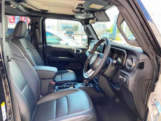 ジープ ラングラー　アンリミテッド アンリミテッド サハラ パワー サイド ステップ ４ＷＤ R7年 (東北) 99