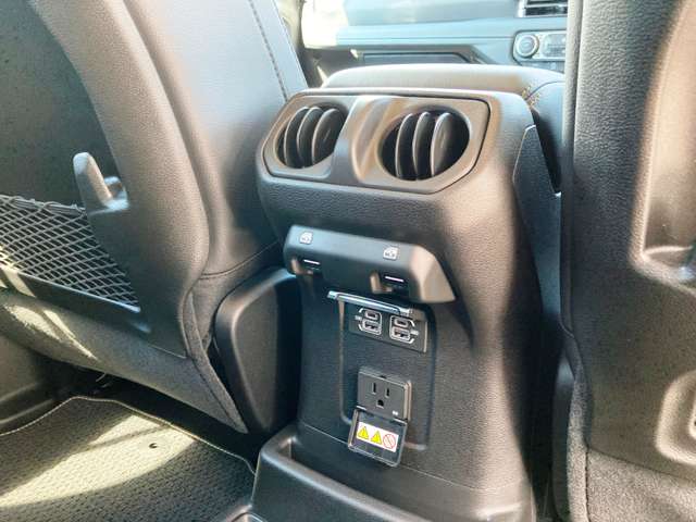 ジープ ラングラー　アンリミテッド アンリミテッド サハラ パワー サイド ステップ ４ＷＤ R7年 (東北) 99