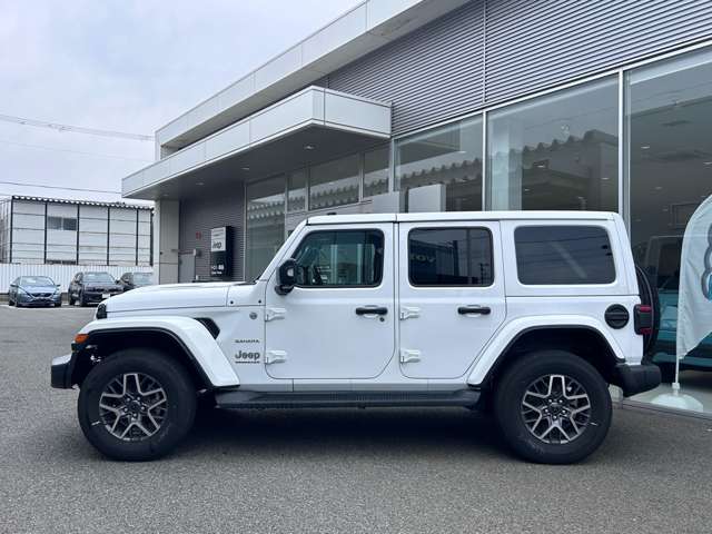 ジープ ラングラー　アンリミテッド アンリミテッド サハラ ４ＷＤ R7年 (東北) 99