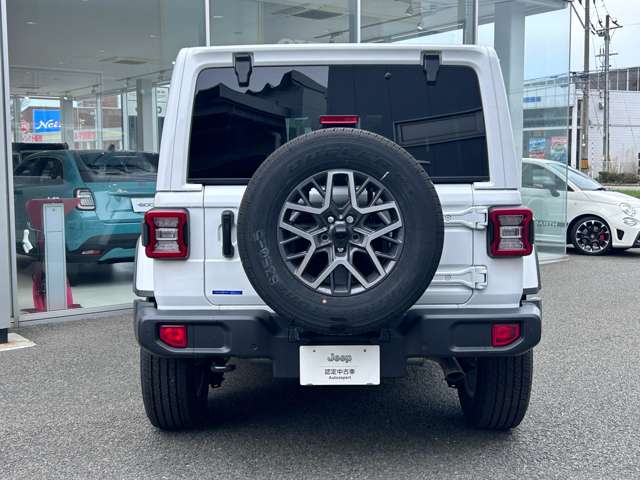 ジープ ラングラー　アンリミテッド アンリミテッド サハラ ４ＷＤ R7年 (東北) 99