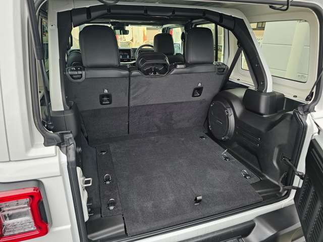 ジープ ラングラー　アンリミテッド アンリミテッド サハラ ４ＷＤ R7年 (東北) 99