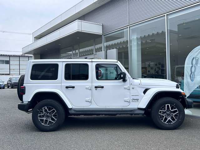 ジープ ラングラー　アンリミテッド アンリミテッド サハラ ４ＷＤ R7年 (東北) 99