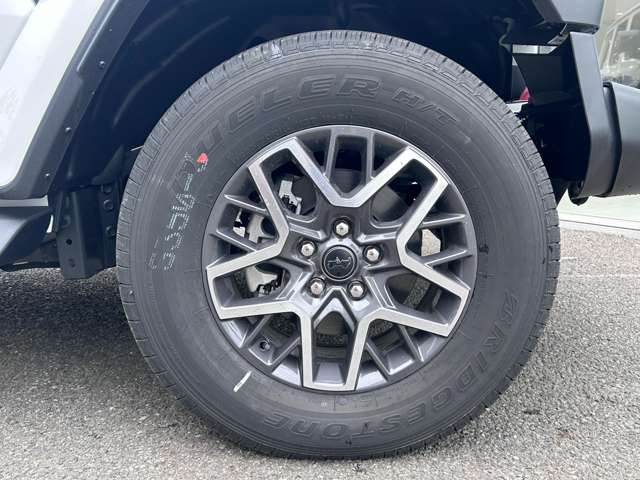 ジープ ラングラー　アンリミテッド アンリミテッド サハラ ４ＷＤ R7年 (東北) 99