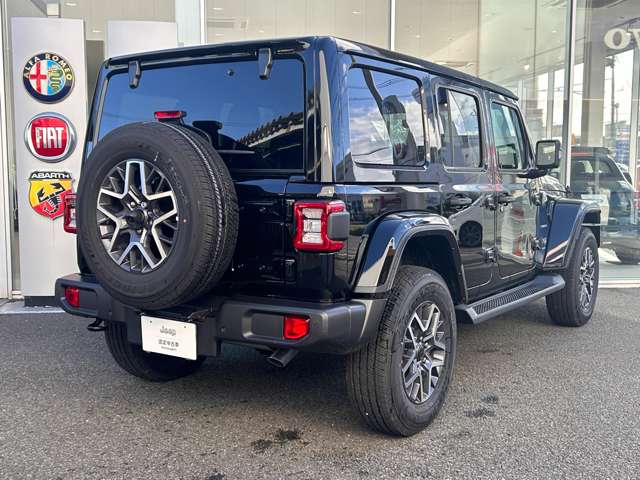 ジープ ラングラー　アンリミテッド アンリミテッド サハラ ４ＷＤ R7年 (東北) 99