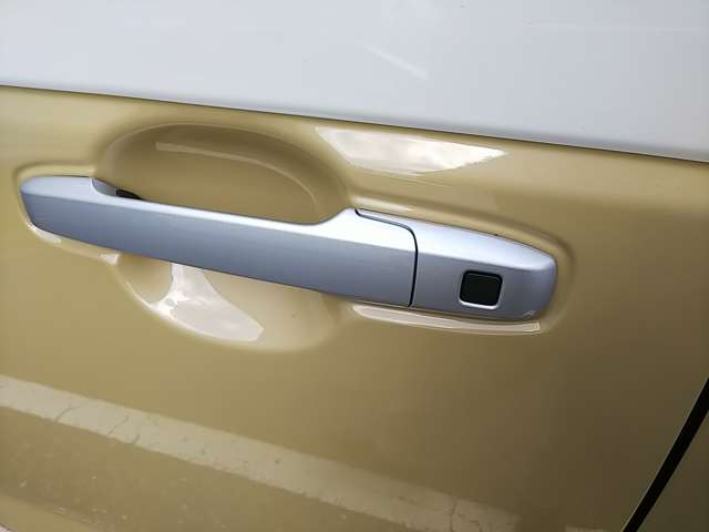 ダイハツ ムーヴ　キャンバス ６６０ ストライプス Ｘ R7年 (関東) 99