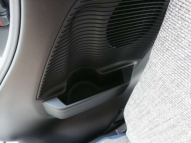 ダイハツ ムーヴ　キャンバス ６６０ ストライプス Ｘ R7年 (関東) 99