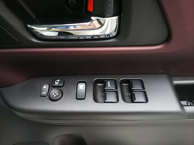 スズキ スペーシア ６６０ カスタム ハイブリッド ＧＳ R7年 (関東) 99