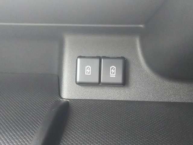 スズキ スペーシア　ギア ６６０ カスタム ハイブリッド ＸＳターボ R7年 (関東) 99