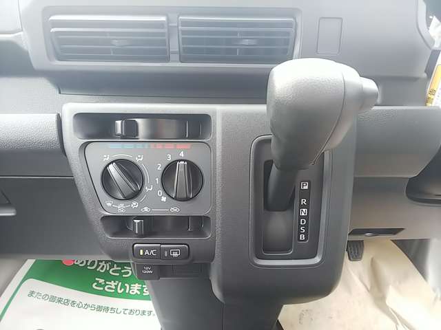 ダイハツ ハイゼットカーゴ ６６０ デラックス R7年 (関東) 99