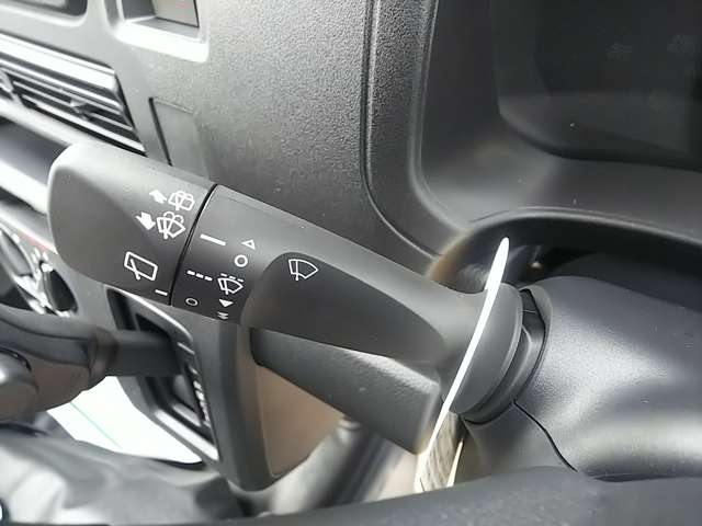 ダイハツ ハイゼットカーゴ ６６０ デラックス R7年 (関東) 99