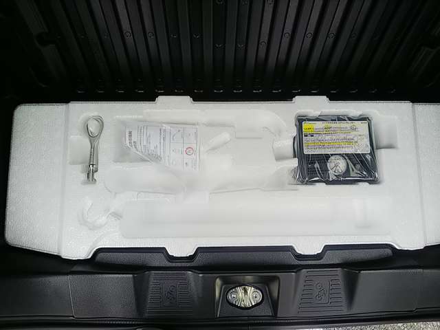 スズキ スペーシア ６６０ カスタム ハイブリッド ＧＳ R7年 (関東) 99