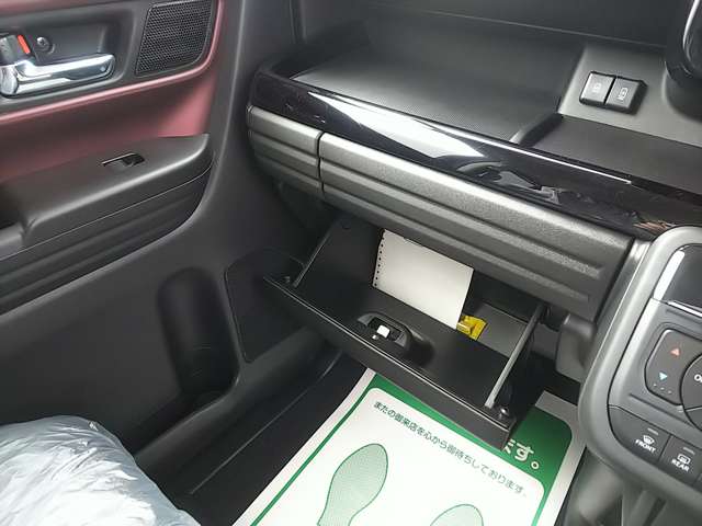 スズキ スペーシア ６６０ カスタム ハイブリッド ＧＳ R7年 (関東) 99