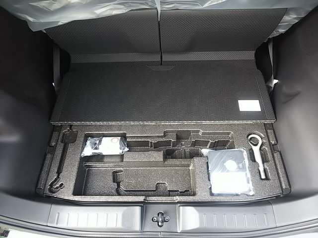 三菱 デリカ　ミニ ６６０ Ｔ プレミアム ４ＷＤ R7年 (関東) 99