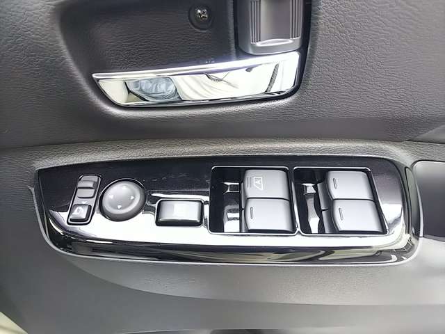 三菱 デリカ　ミニ ６６０ Ｔ プレミアム ４ＷＤ R7年 (関東) 99