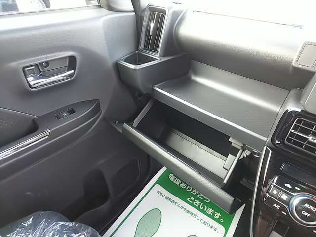 ダイハツ タント ６６０ カスタム Ｘ R7年 (関東) 99