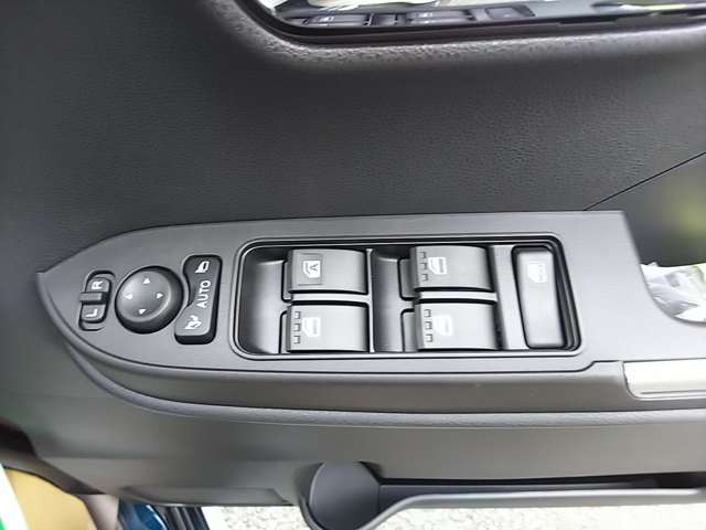 ダイハツ タント ６６０ カスタム Ｘ R7年 (関東) 99