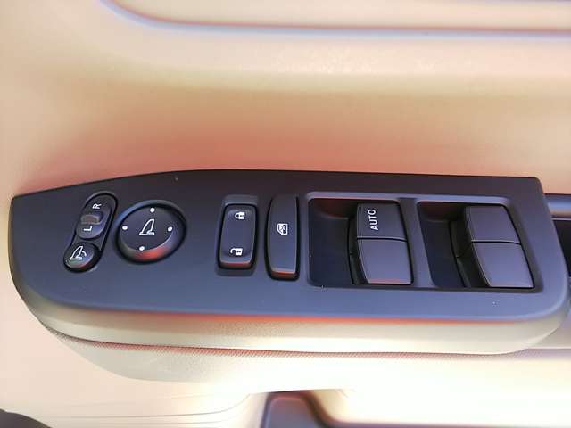 ホンダ Ｎ　ＢＯＸ ジョイ ６６０ ２トーン R6年 (関東) 99