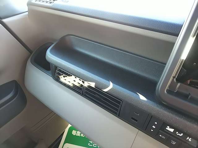 ホンダ Ｎ　ＢＯＸ ジョイ ６６０ ２トーン R6年 (関東) 99