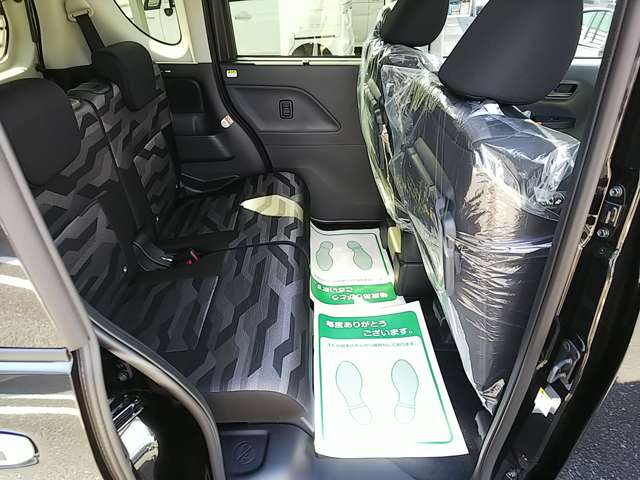 ダイハツ タント ６６０ ファンクロス R6年 (関東) 99