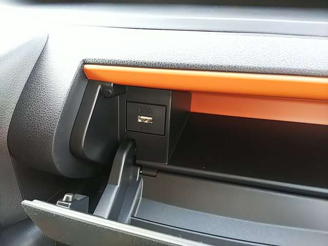 ダイハツ タント ６６０ ファンクロス R6年 (関東) 99