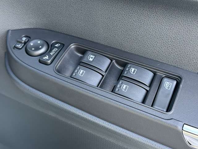 ダイハツ タント ６６０ カスタム Ｘ R7年 (東海) 99