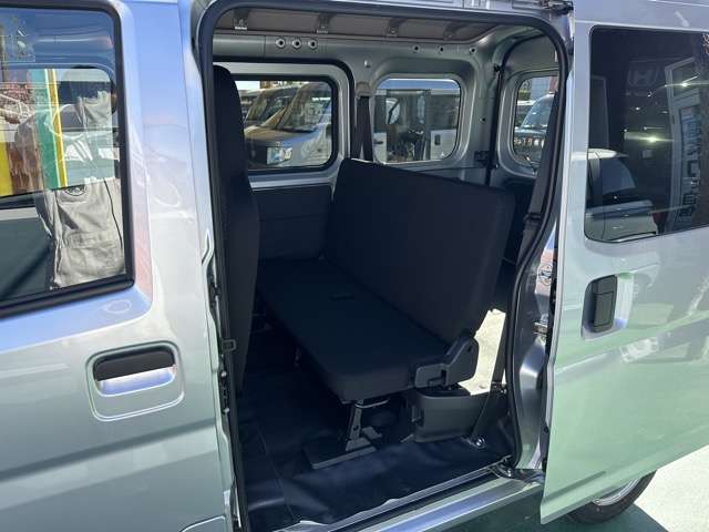 ダイハツ ハイゼットカーゴ ６６０ デラックス R6年 (東海) 99