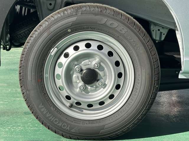 ダイハツ ハイゼットカーゴ ６６０ デラックス R6年 (東海) 99