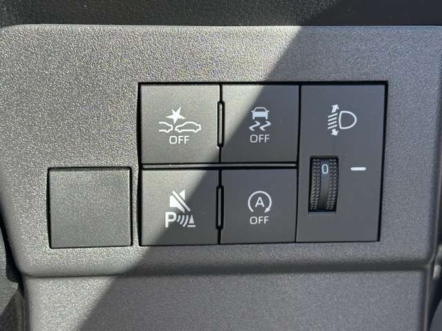 ダイハツ ハイゼットカーゴ ６６０ デラックス R6年 (東海) 99