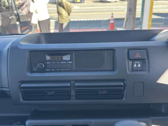 ダイハツ ハイゼットカーゴ ６６０ デラックス R6年 (東海) 99